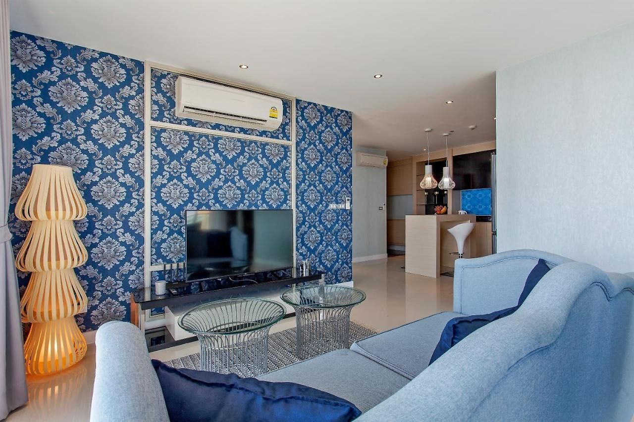 อพาร์ทเม้น Pattaya Jomtien Apartments L Guest Friendly L Waterpark Gym Sauna Jacuzzi Pattaya