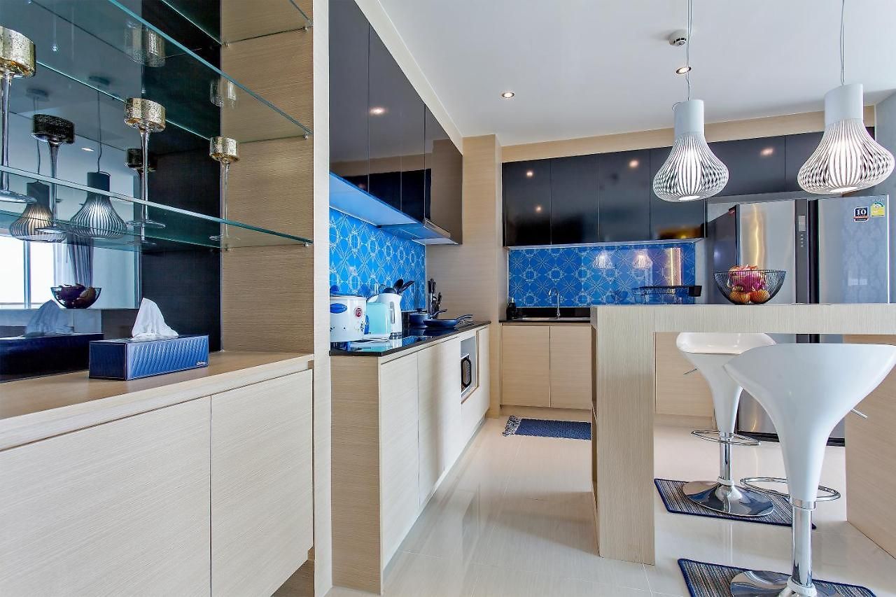 อพาร์ทเม้น Pattaya Jomtien Apartments L Guest Friendly L Waterpark Gym Sauna Jacuzzi *