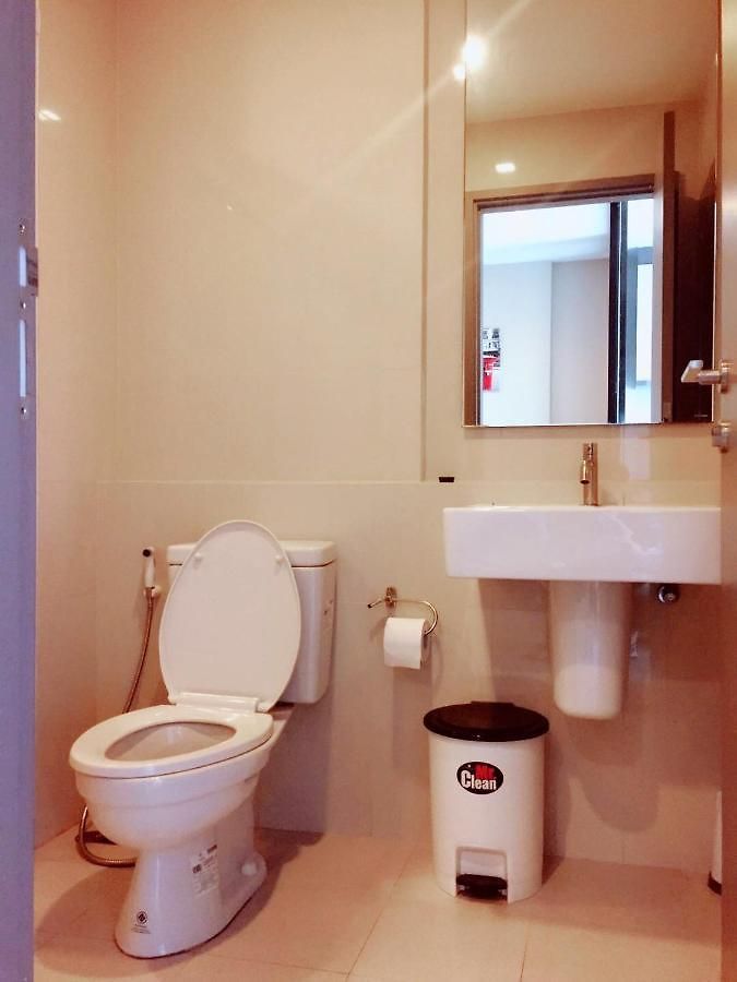 อพาร์ทเม้น The Base Central Beach