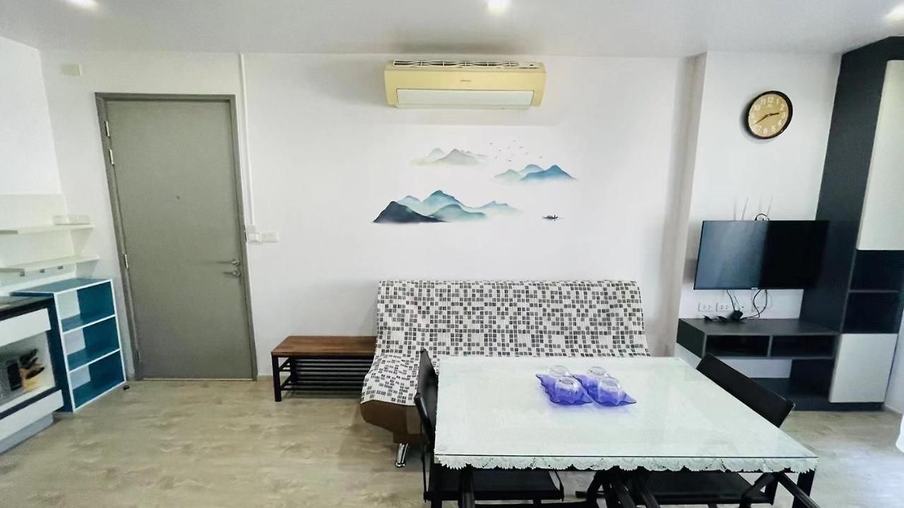 The Base By Wwc อพาร์ตโฮเทล Pattaya