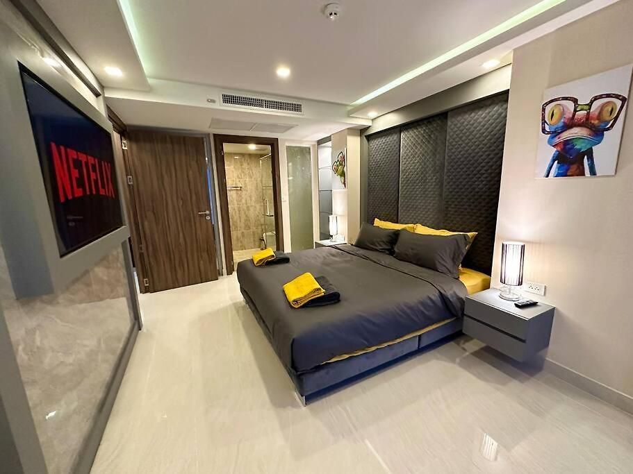 Large Luxury - Centre - Grand Avenue Residences - 501 อพาร์ทเม้น