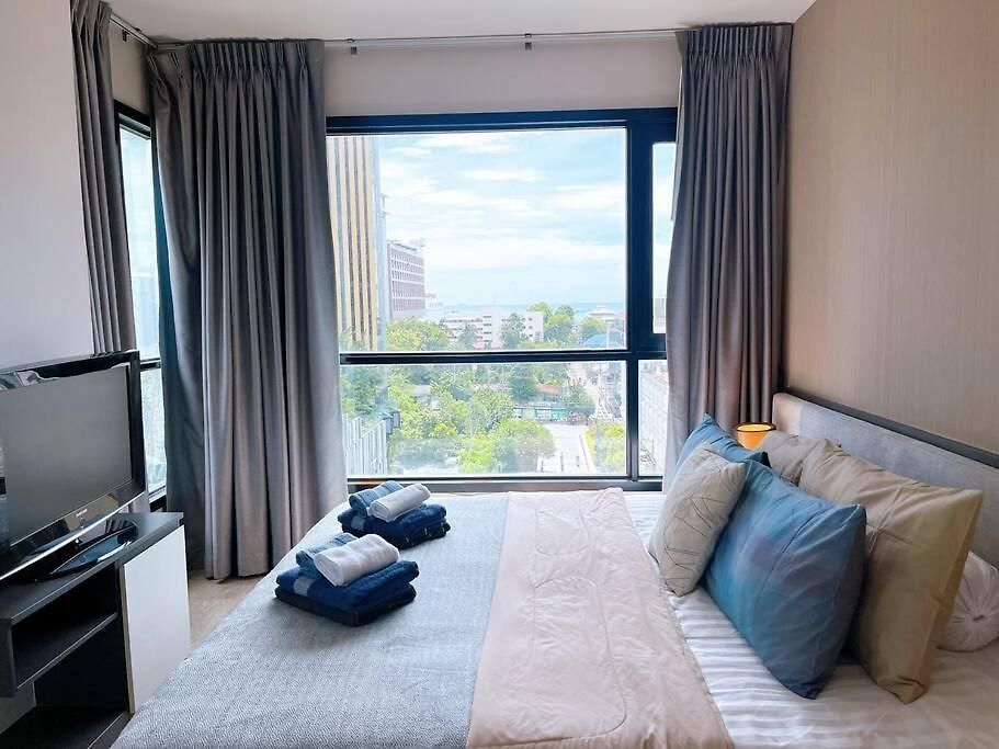 The Base Huge 2bed King&queen With Infinity Pool อพาร์ทเม้น *