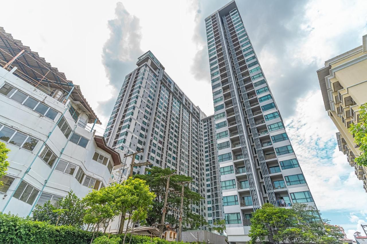 Apartment The Base 1 Bedroom Pattaya
