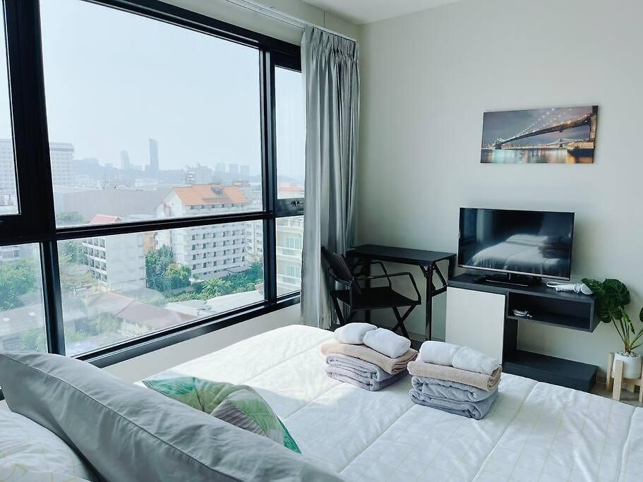 The Base 2bed King&queen With Infinity Pool อพาร์ทเม้น Pattaya