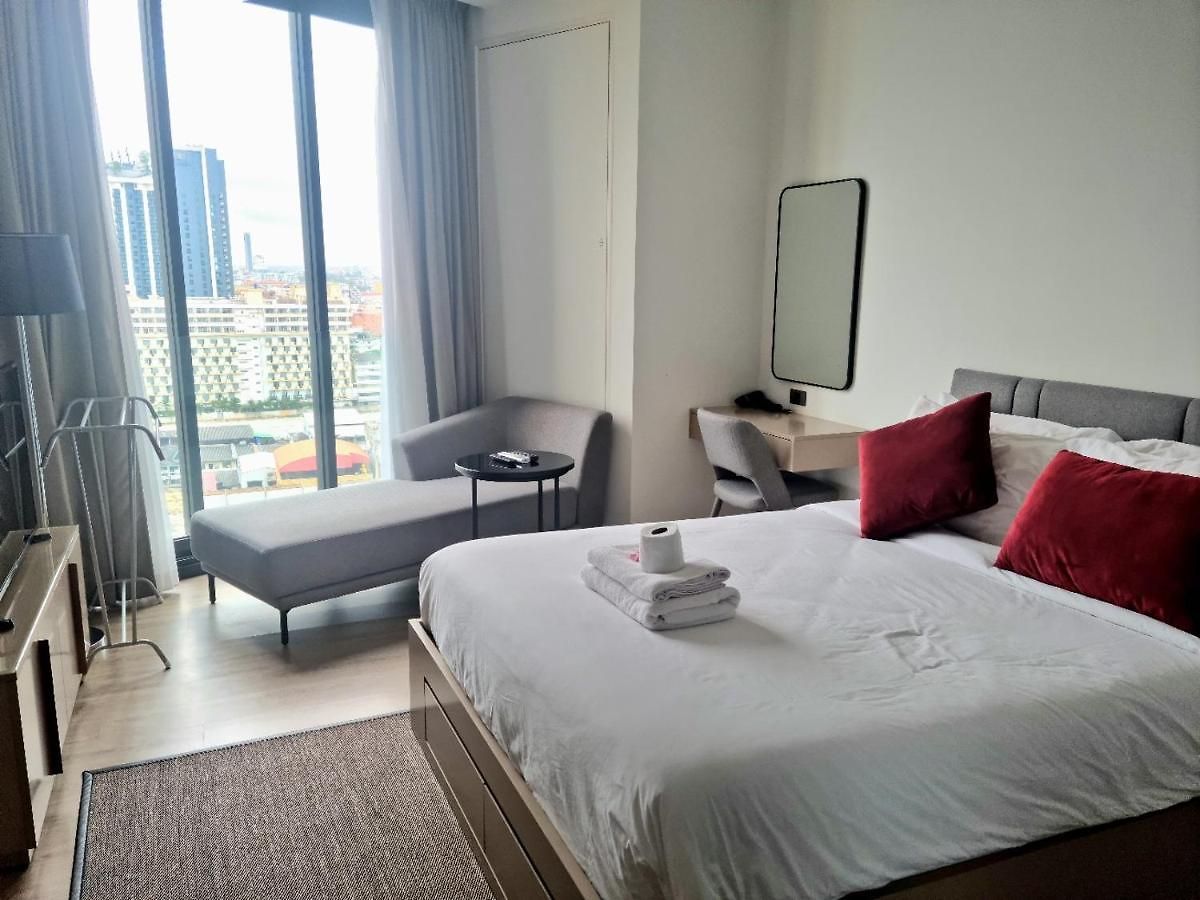 Edge Near Walking Street อพาร์ทเม้น *