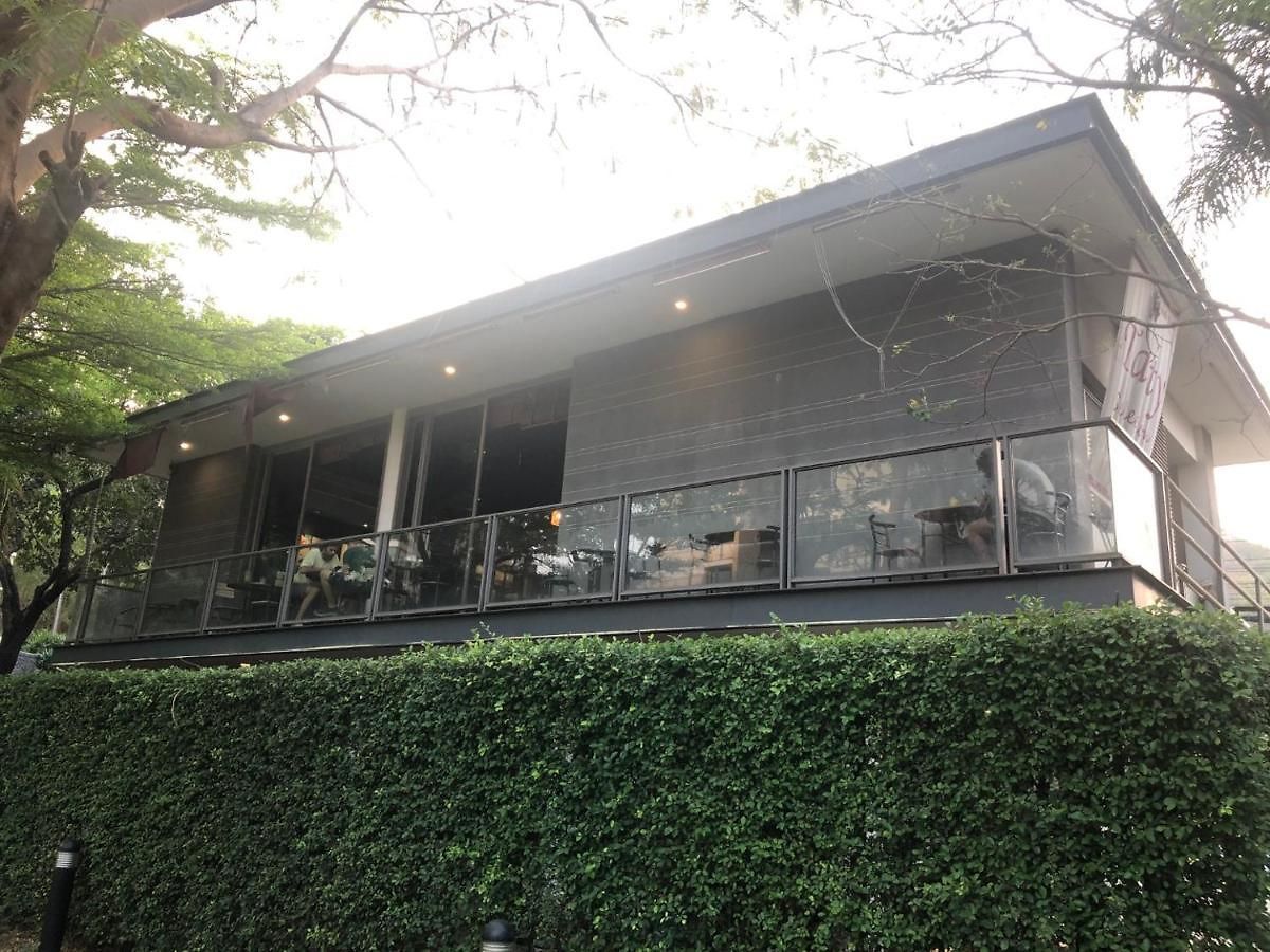 อพาร์ตโฮเทล Unixx South For Rent *