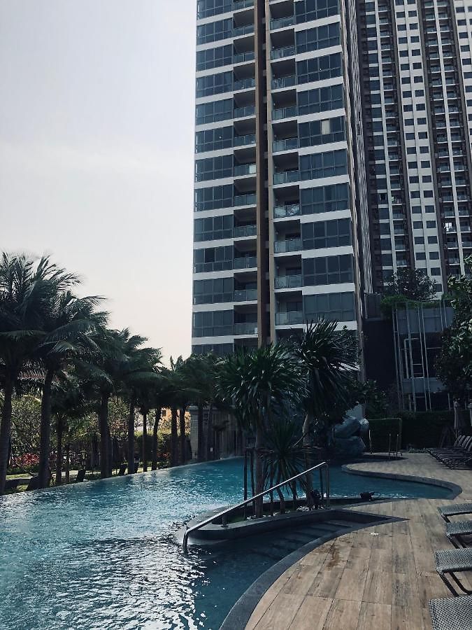 อพาร์ตโฮเทล Unixx South For Rent *