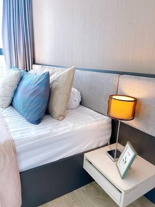 อพาร์ทเม้น The Base Huge 2bed King&queen With Infinity Pool