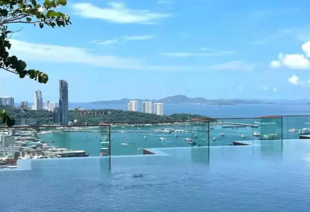 อพาร์ทเม้น The Edge Pattaya