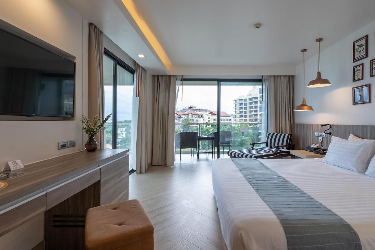 โกลเดน ทิวลิป พัทยา บีช รีสอร์ต 5*