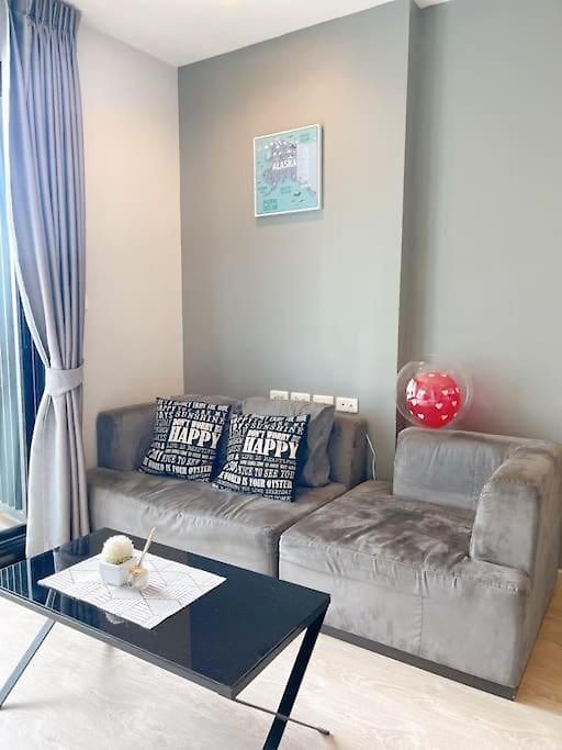 Base Huge 2bed King&queen With Infinity Pool & Free Netflix! อพาร์ทเม้น Pattaya
