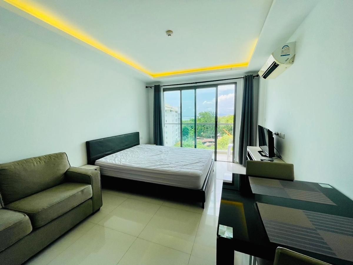 อพาร์ทเม้น Club Royal Wongamat By Sunny Pattaya