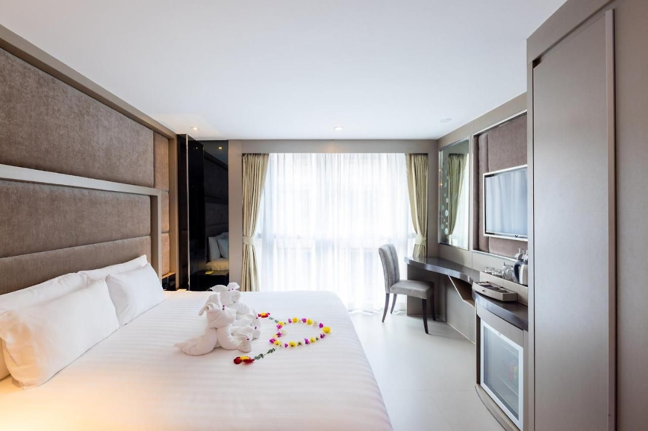 Azure โรงแรม 4*