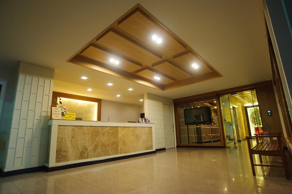 โรงแรม Diamond Place 3*