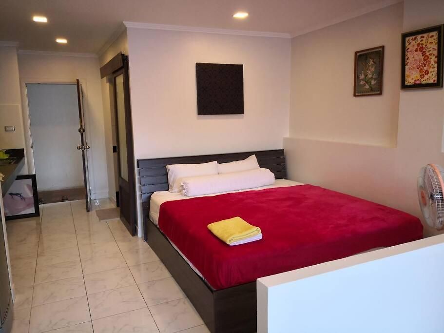 Buget Soi 5 อพาร์ทเม้น Pattaya