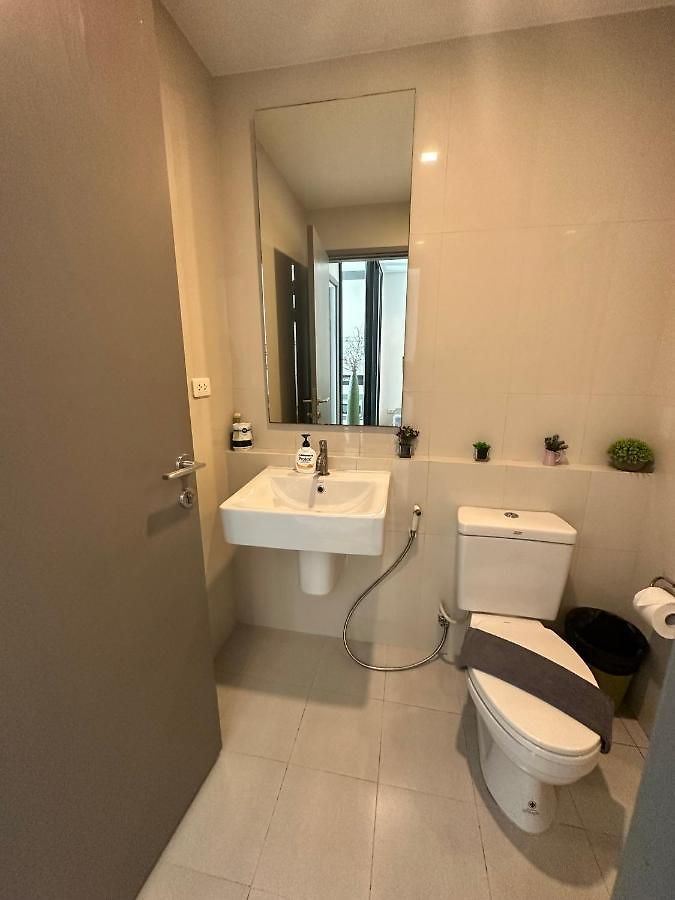 Location With Swimming Pool, Gym, Sauna, Washing Mashine, Fast Internet In Of