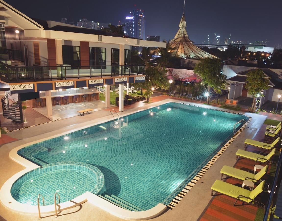 The Tamnan & โรงแรม