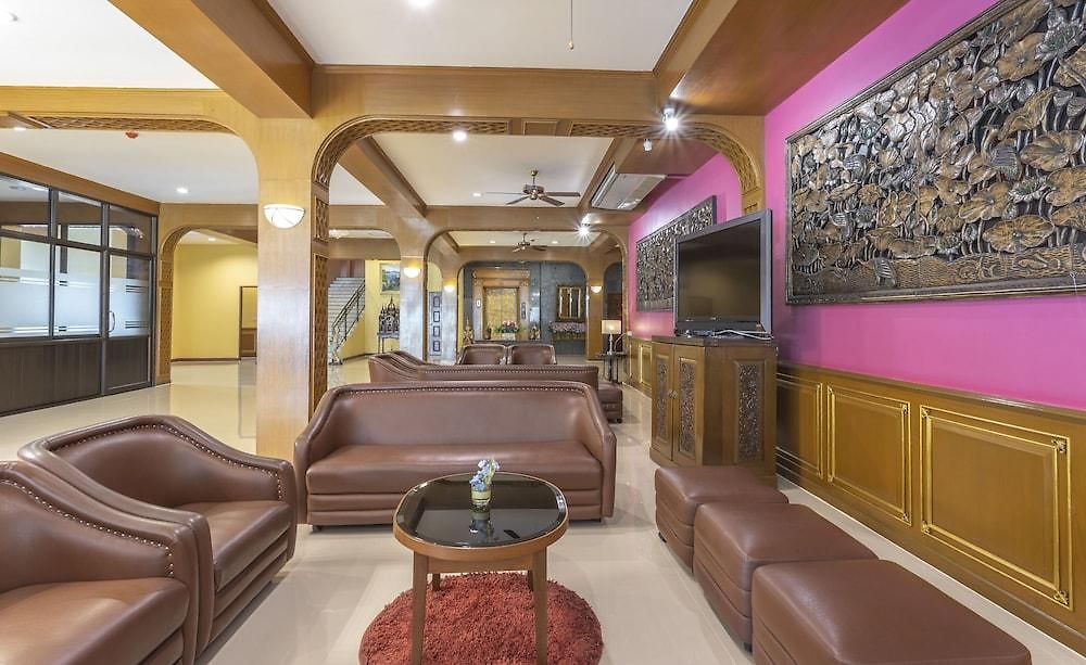 Sabai Nearby Marina 3*