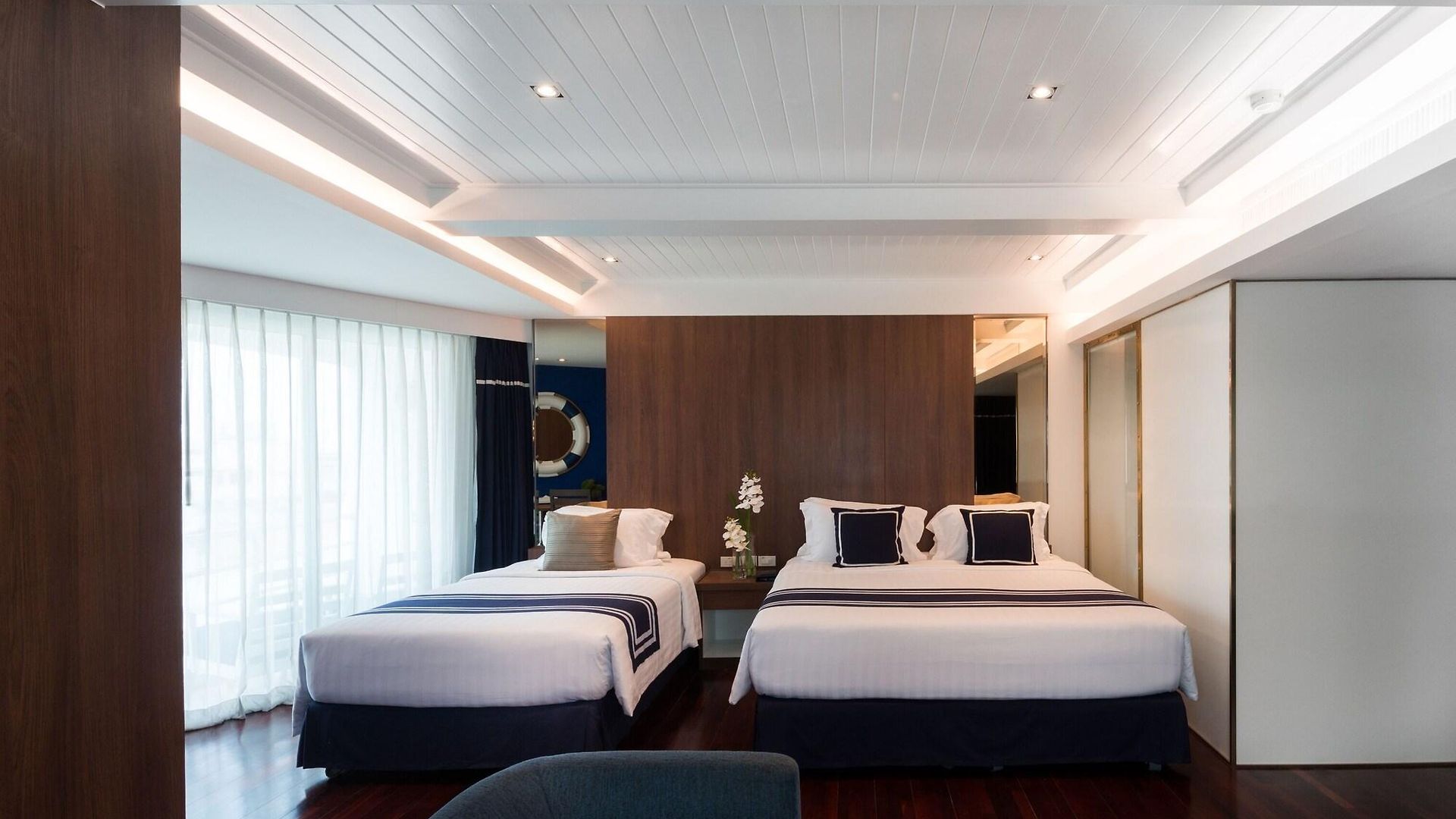Blue Formerly A-one New Wing โรงแรม