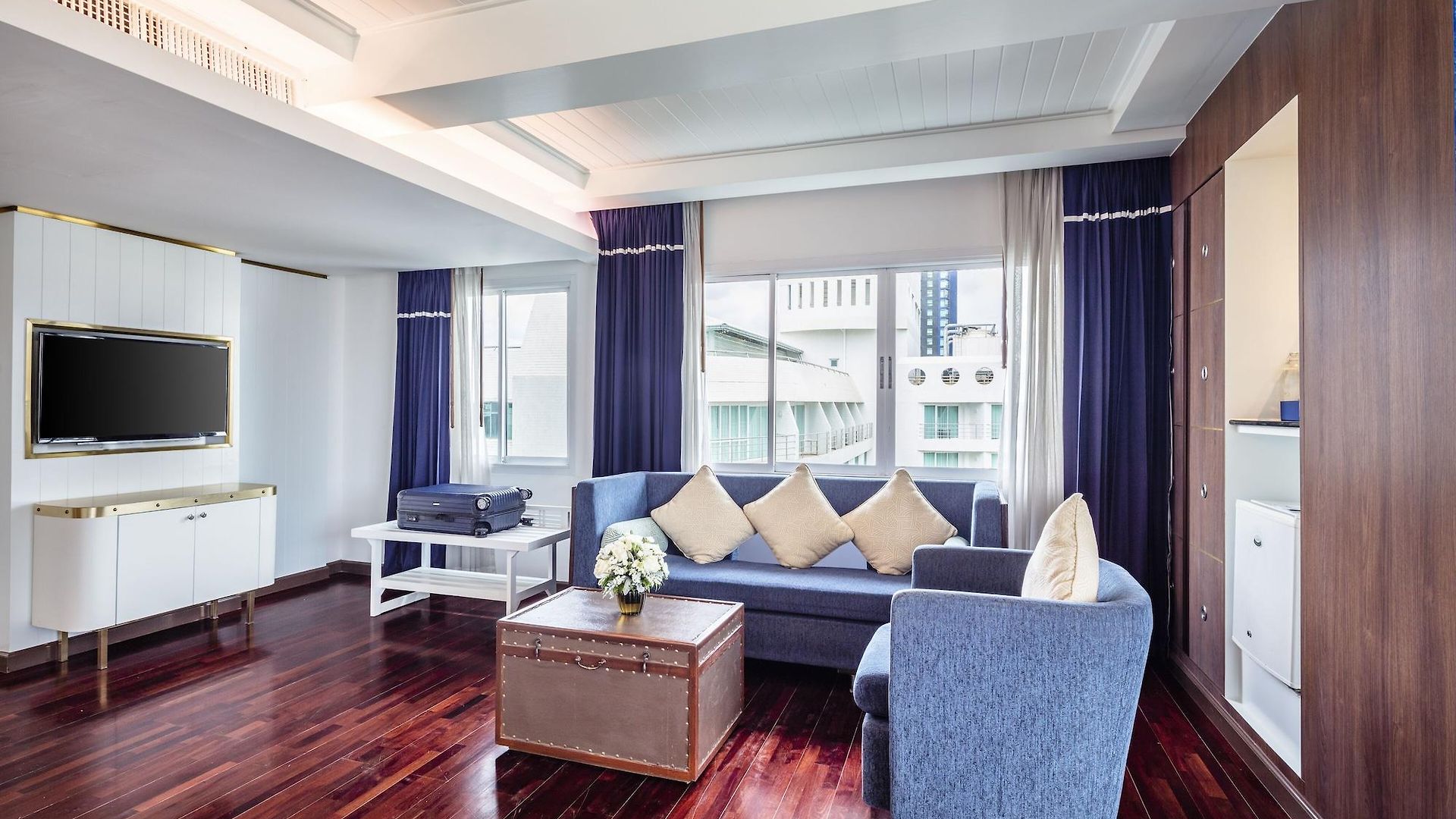 โรงแรม Blue Formerly A-one New Wing 4*