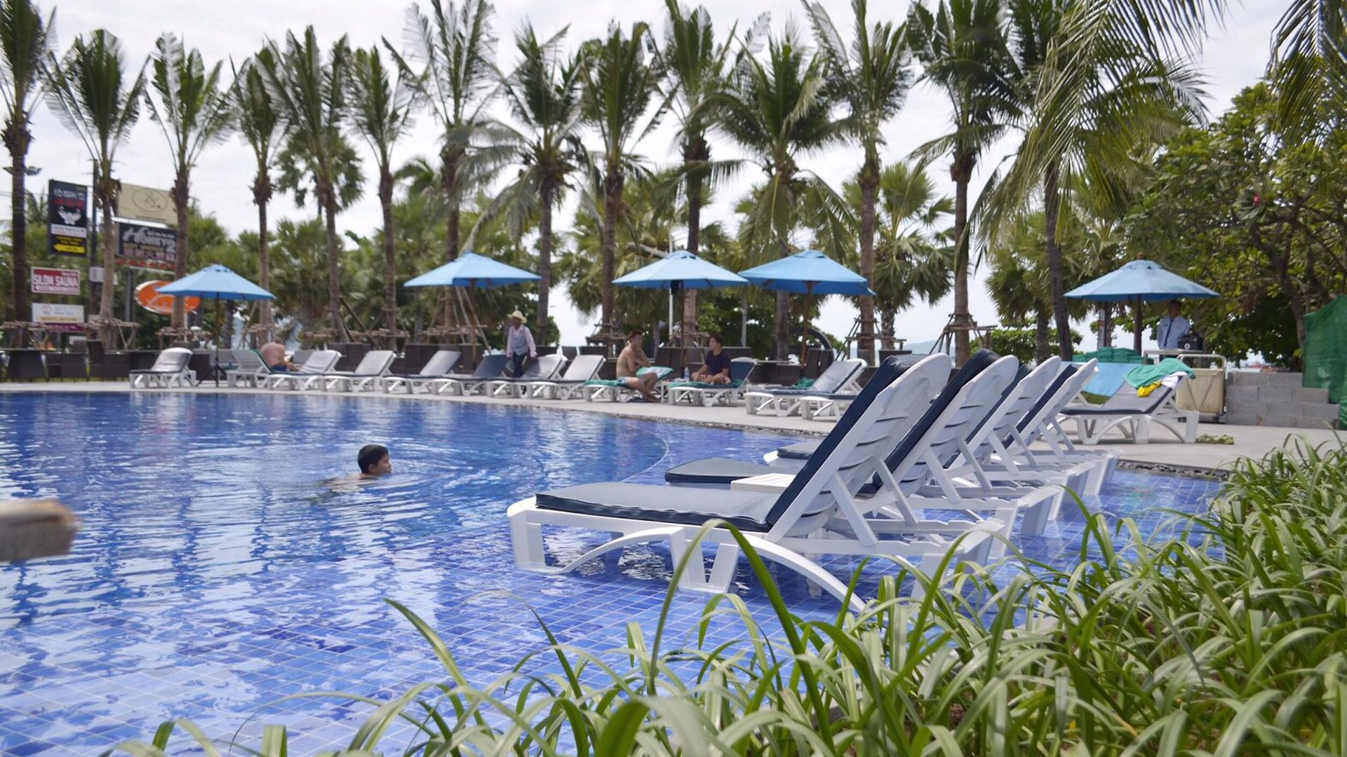 Blue Formerly A-one New Wing 4* Pattaya