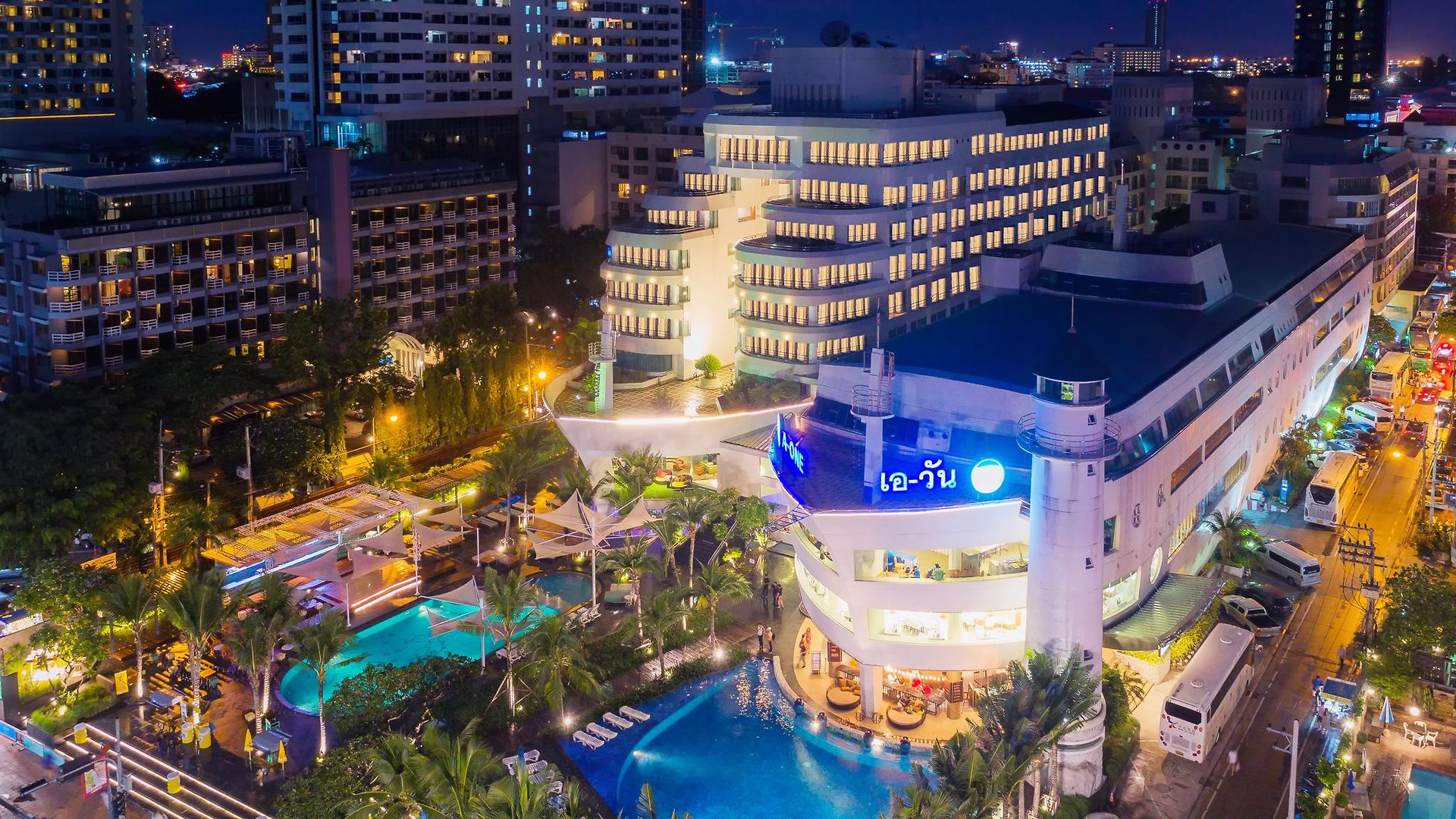 Blue Formerly A-one New Wing โรงแรม Pattaya