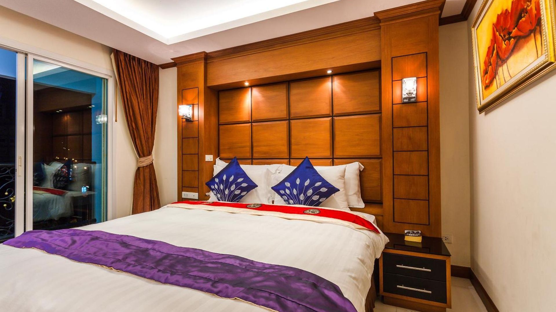Tara Court โรงแรม Pattaya