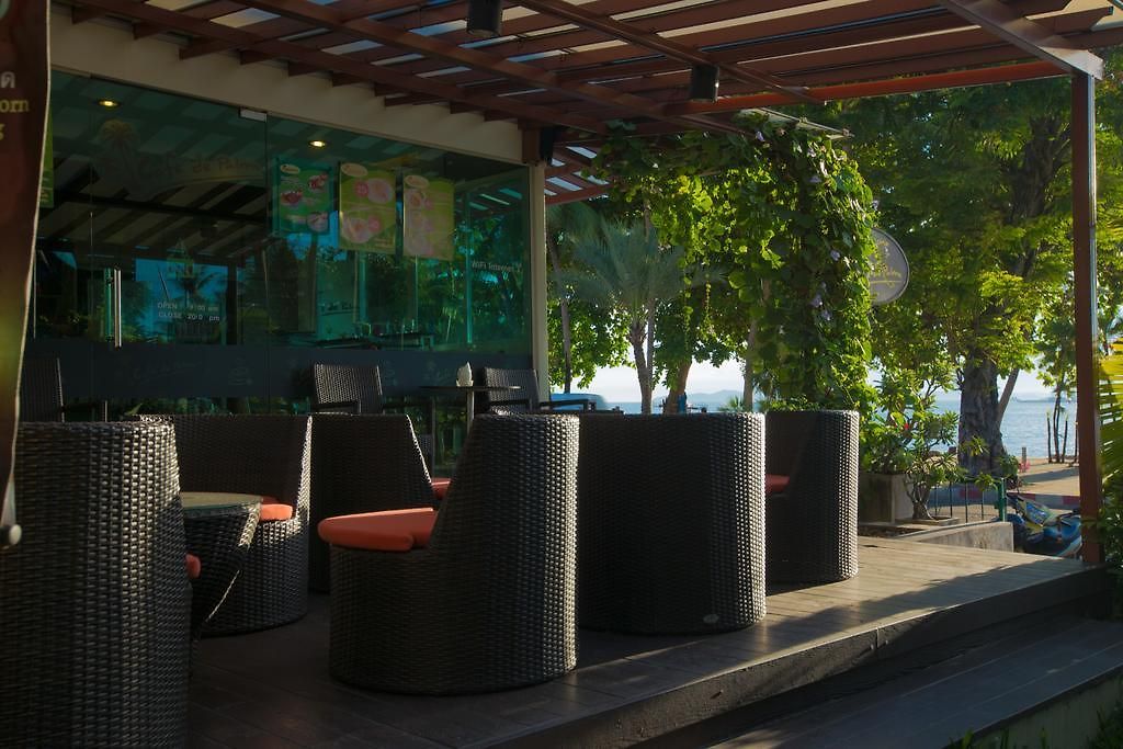 Twin Palms Pattaya, Sha Extra Certified