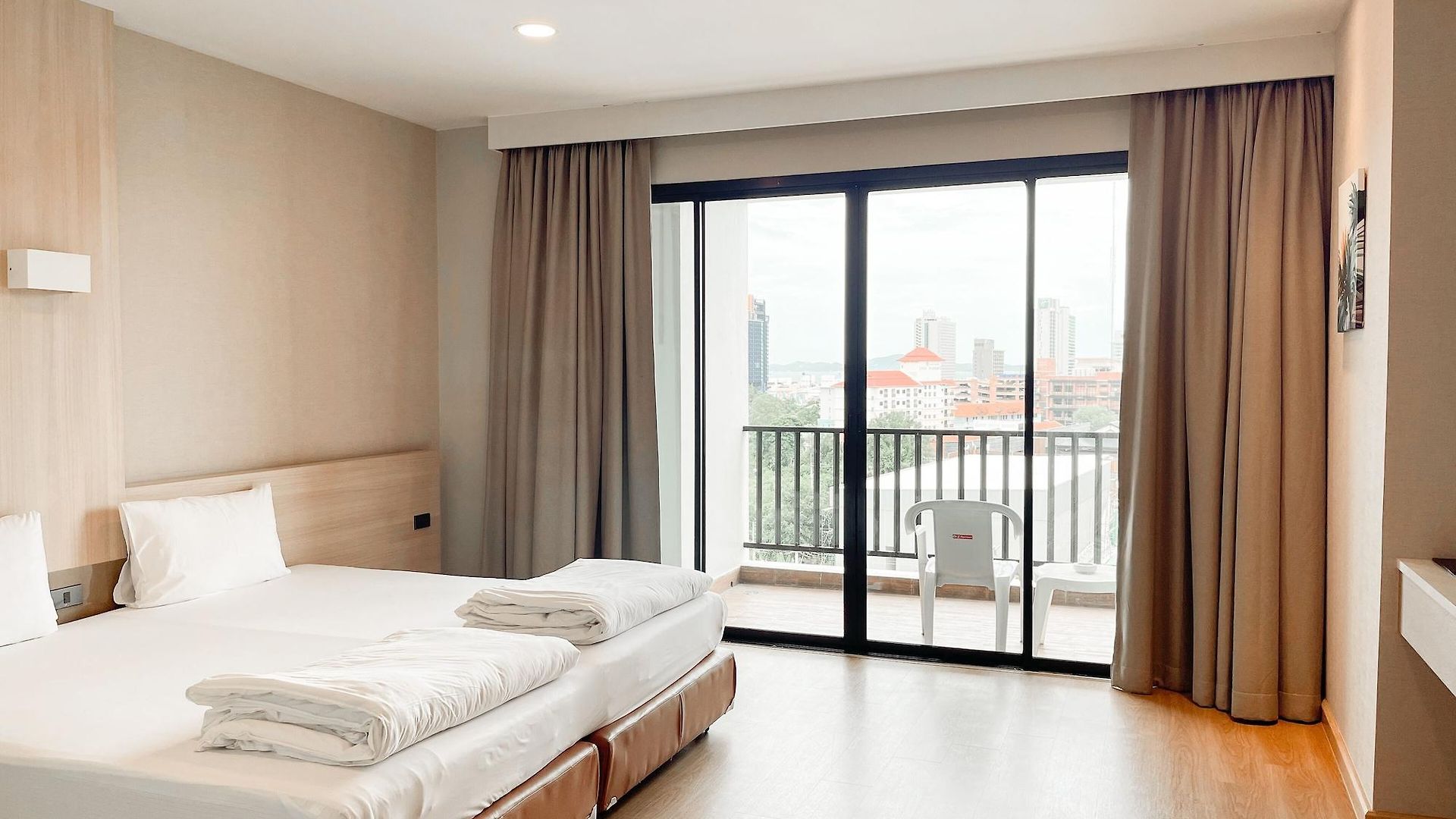 Hotel Mike Garden - Sha Extar Pattaya