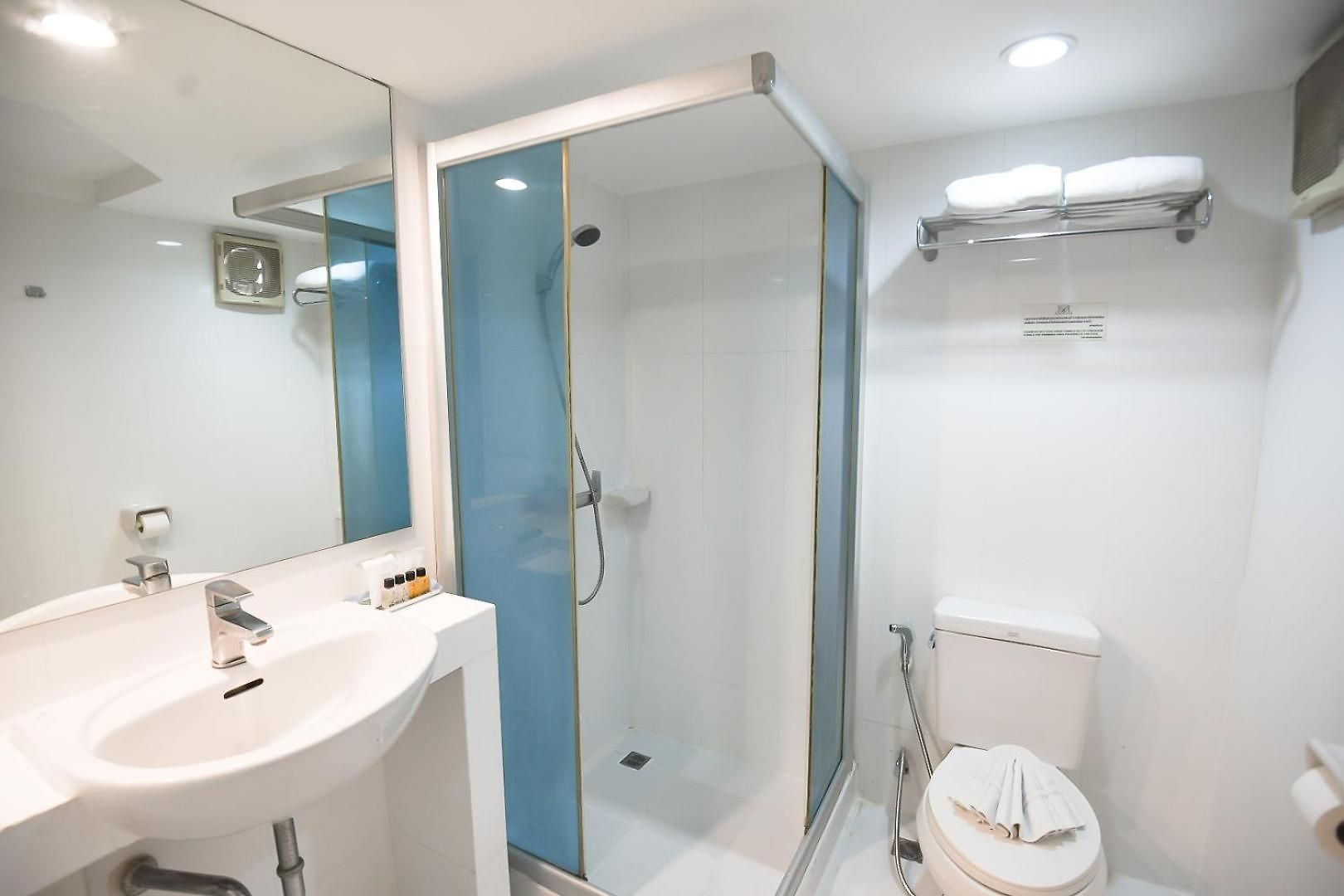 โรงแรม Hiso 3*