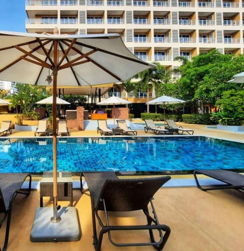 Nova Platinum Hotel Pattaya