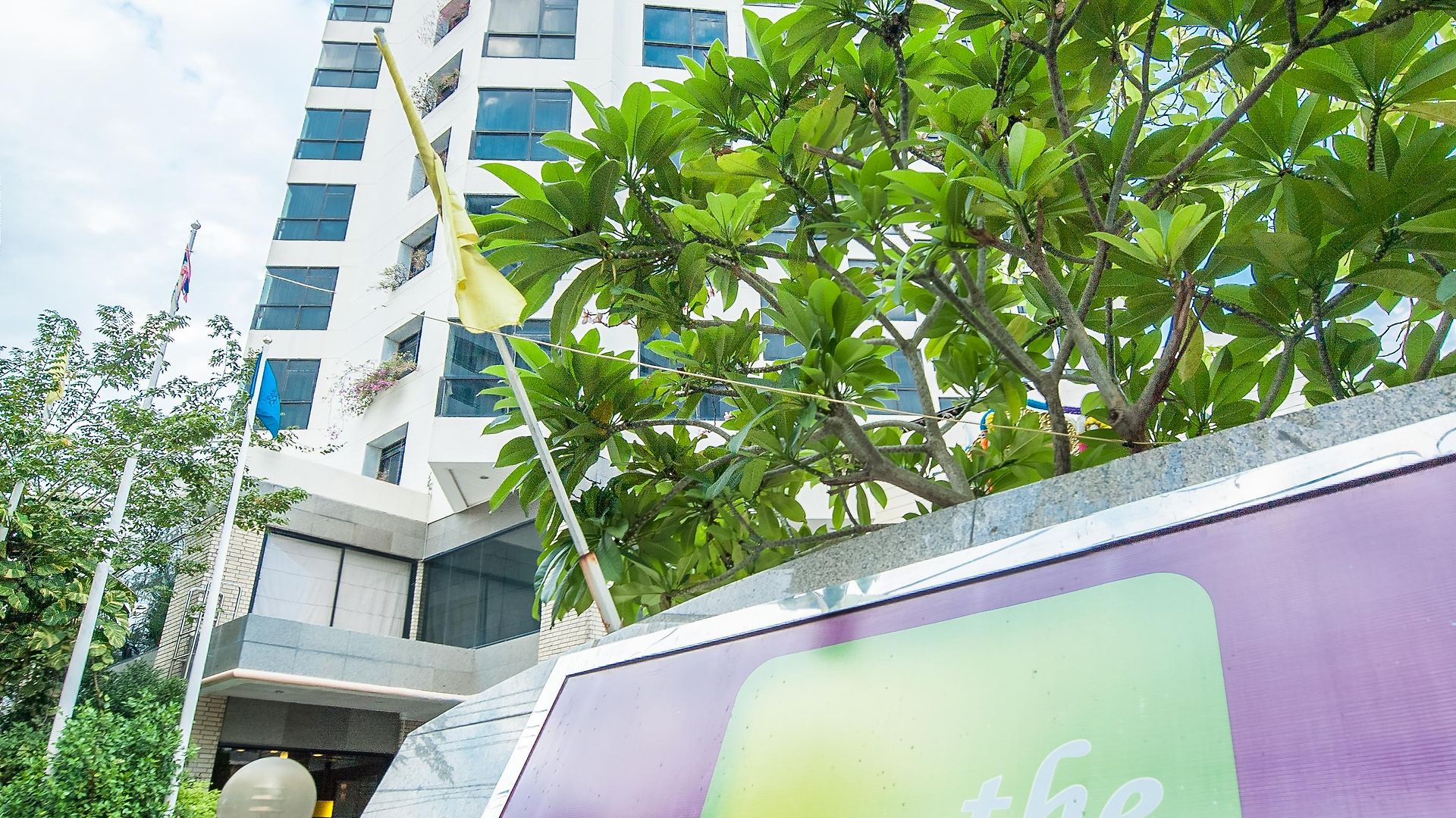 The Seasons 3* Pattaya