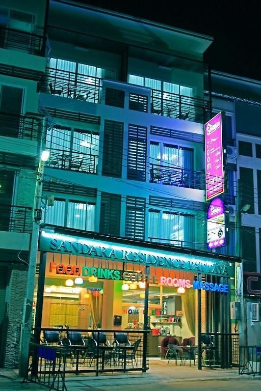 โรงแรม Oyo 146 Rivana Boutique By Sandara