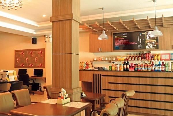 Oyo 146 Rivana Boutique By Sandara