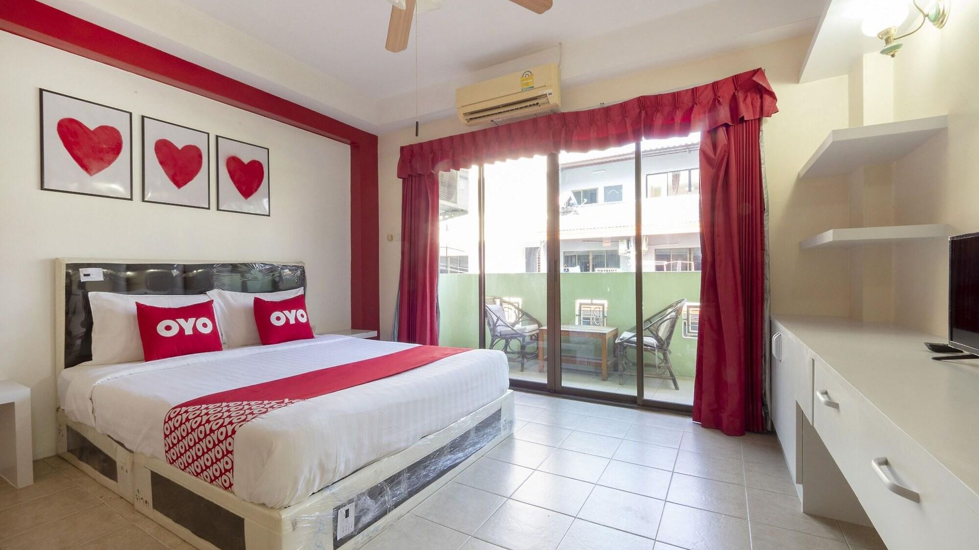 โอโย 75381 โรงแรมบิลลาบอง Pattaya