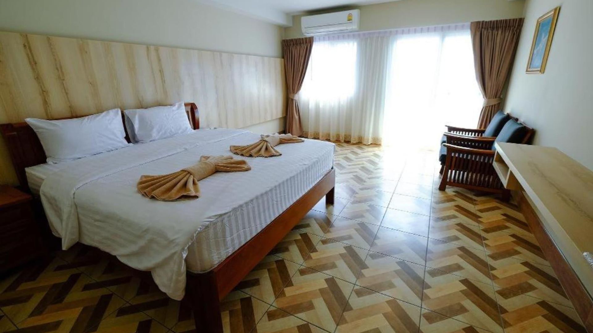 โรงแรม Harmony