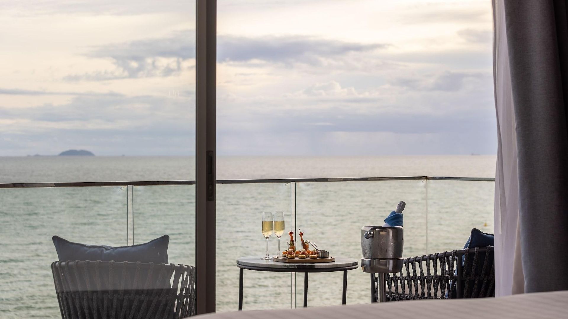 U Jomtien โรงแรม Pattaya