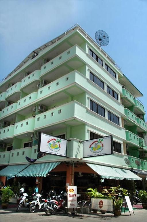 โรงแรม โอโย 75381 โรงแรมบิลลาบอง Pattaya