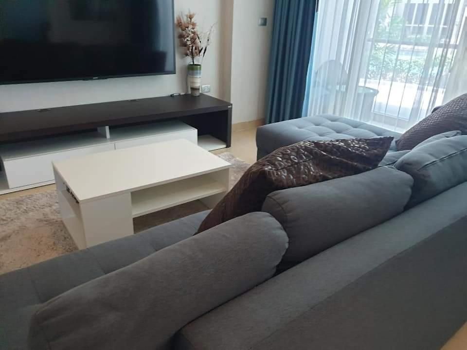 อพาร์ทเม้น Centara Avenue 2 Bedrooms Pool View Pattaya
