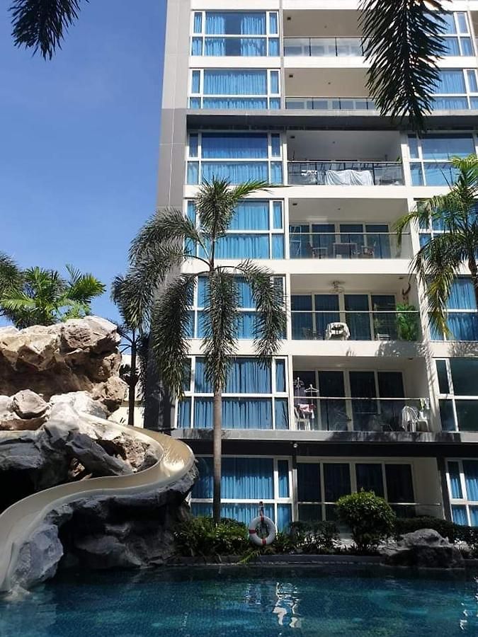 Centara Avenue 2 Bedrooms Pool View * Pattaya