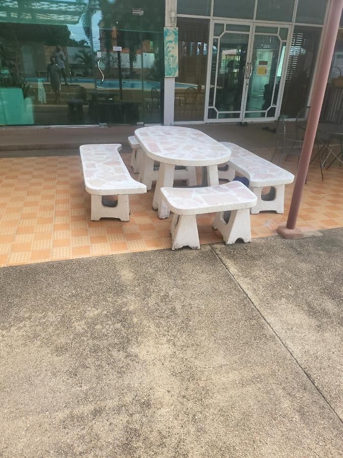 Ekaluk Place 4*