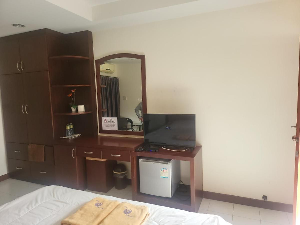 โรงแรม Ekaluk Place