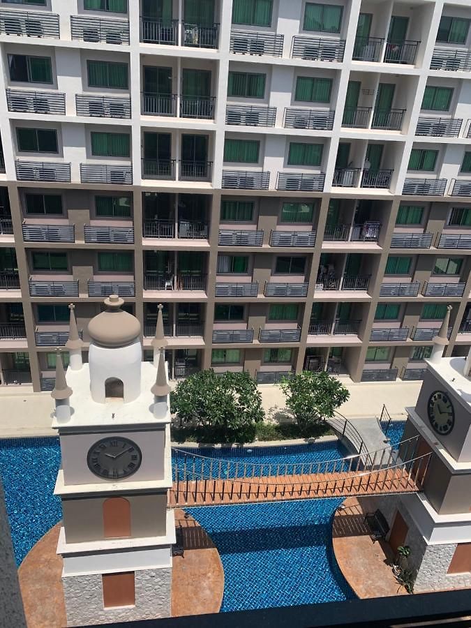 อพาร์ทเม้น High Floor Pool View Near Walking Street Arcadia 高楼层泳池景 高速网络 智能电视 Pattaya