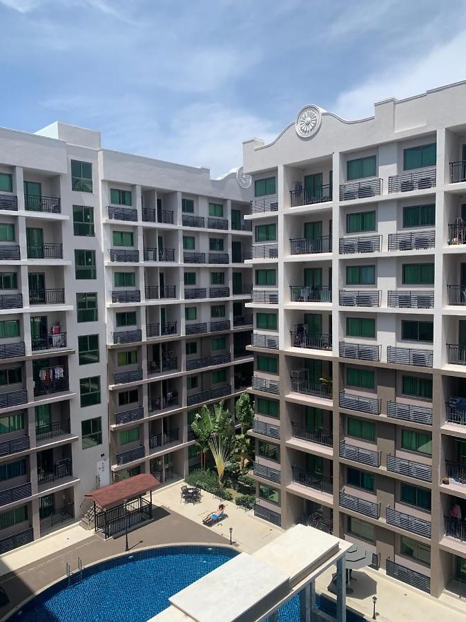 High Floor Pool View Near Walking Street Arcadia 高楼层泳池景 高速网络 智能电视 อพาร์ทเม้น *