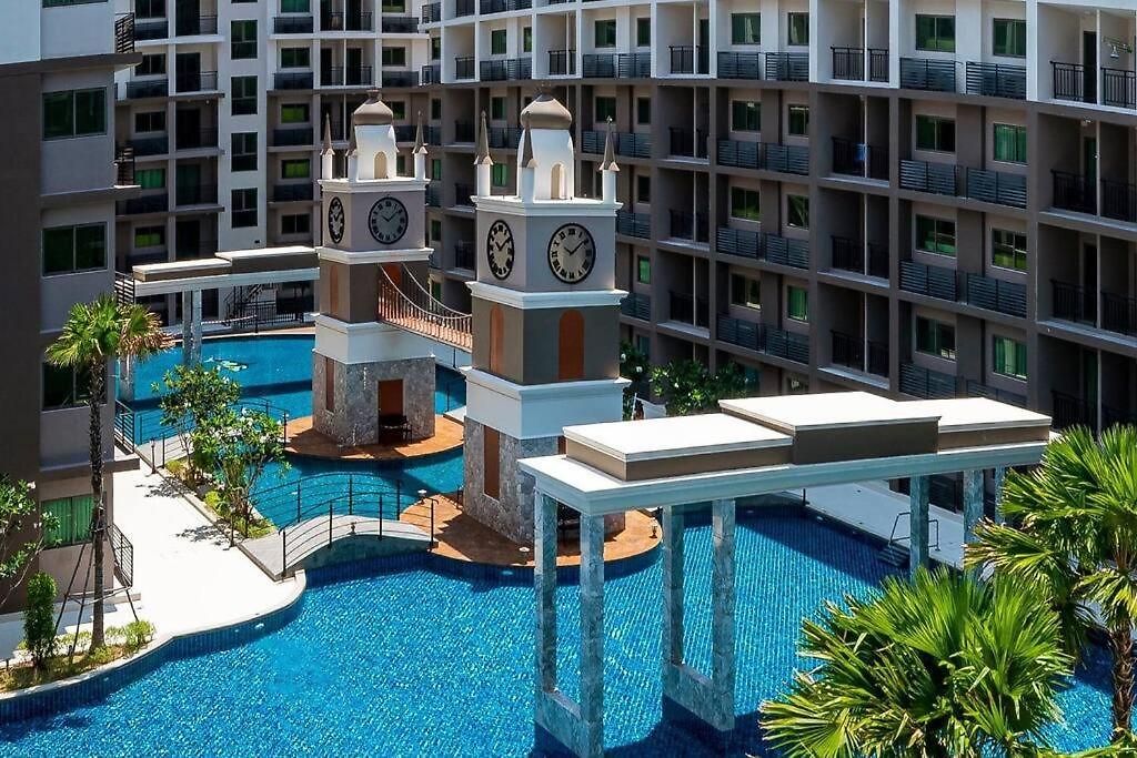 Arcadia Continental 1 Bedroom Pool View Apartment