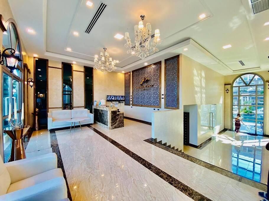 Arcadia Continental 1 Bedroom Pool View Apartment *