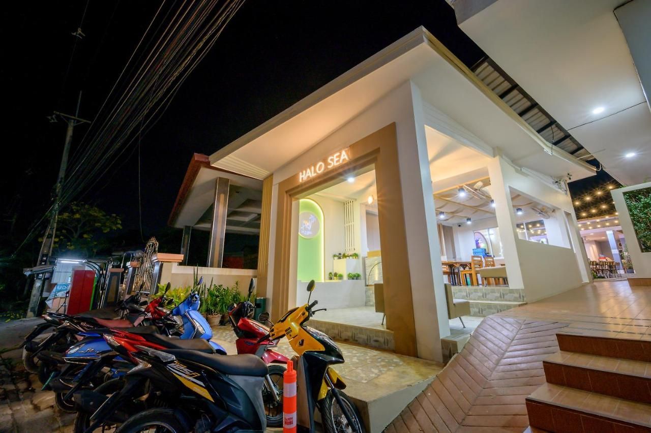 Halo Sea Koh Larn โรงแรม 3*