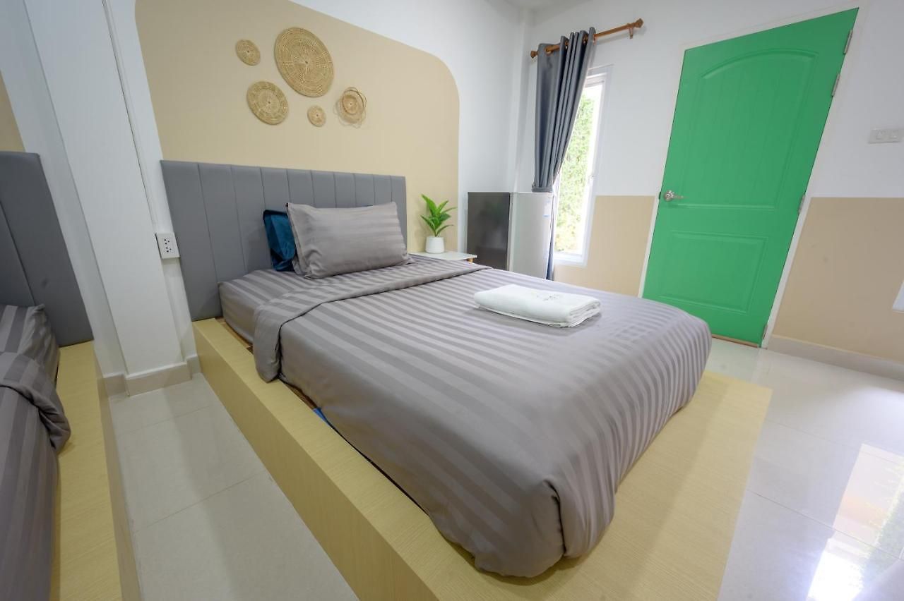 Halo Sea Koh Larn โรงแรม 3*