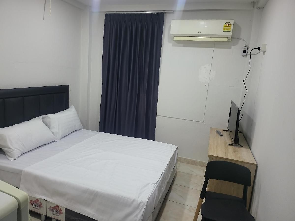 The Nest Aparthotel 3*