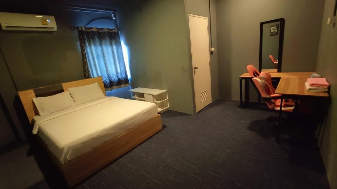 Jurockotel ที่พัก *